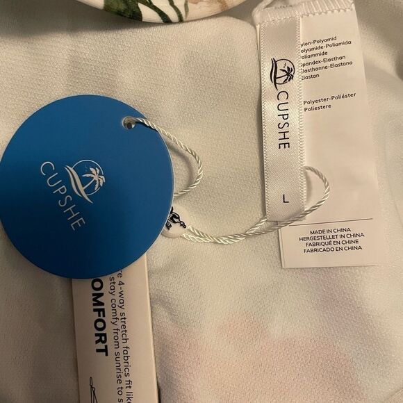 NEW CUPSHE bikini large - Picture 4 of 4